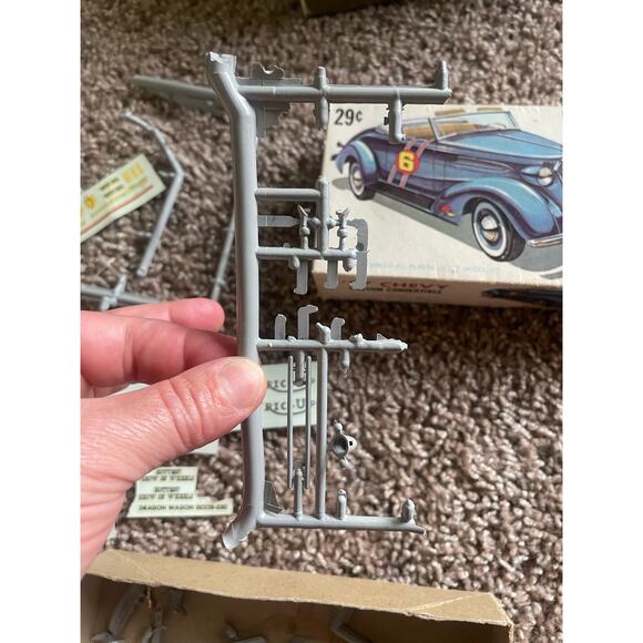 Palmer 1:32 '37 Chevy Custom Convertible Vintage Model Car Kit 252 39 - Picture 11 of 16